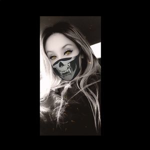 Meet your Posher, Amberly